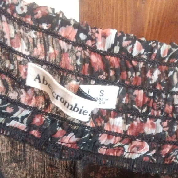 Abercrombie & Fitch Off The Shoulder Floral Crop Long Sleeves Top Blouse Size S - Picture 4 of 11